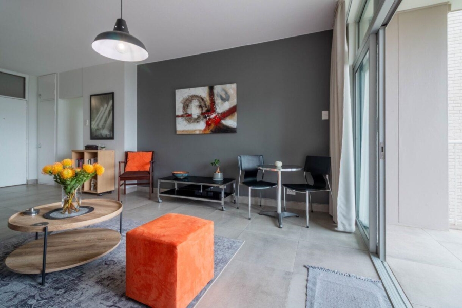 1 Bedroom Property for Sale in Green Point Western Cape